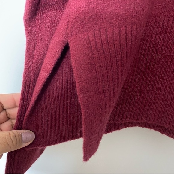 Merino wool/alpaca/acrylic blend tneck sweater in merlot J Crew - Picture 5 of 9